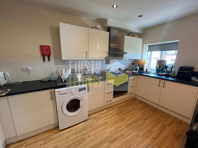 Apartment for rent in Bede Island, Old Wharf