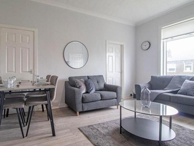 Apartment for rent in Hillington, Scotland