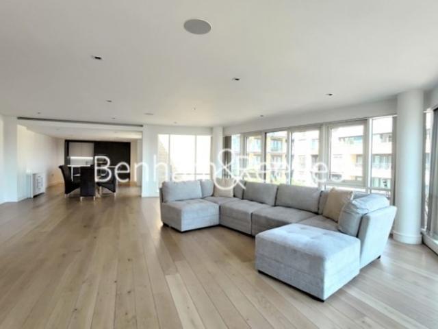 Apartment for rent in London Borough of Hounslow, Strand