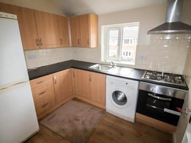 Apartment for rent in Compton Acres, Barton In Fabis
