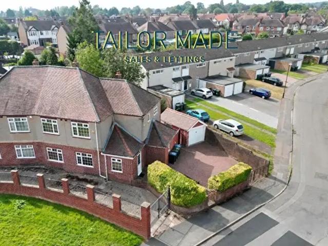 Apartment for rent in Whoberley, West Midlands