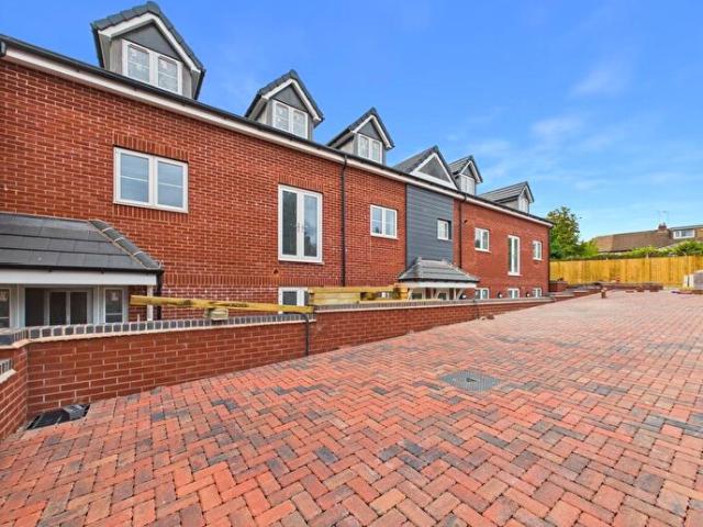 Apartment for rent in Stoke Hill, West Midlands
