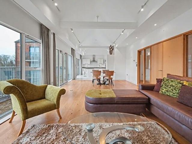 Apartment for rent in St Thomas', The Slade