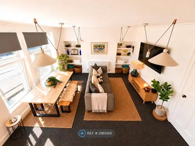 Apartment for rent in Mumbles ,the, Wales