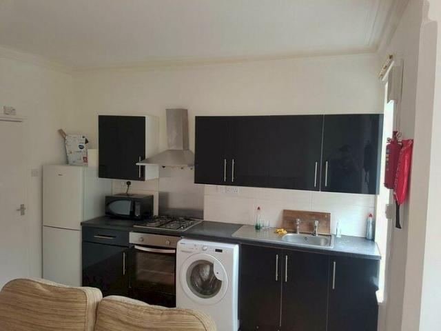 Apartment for rent in Hyson Green, Haddon