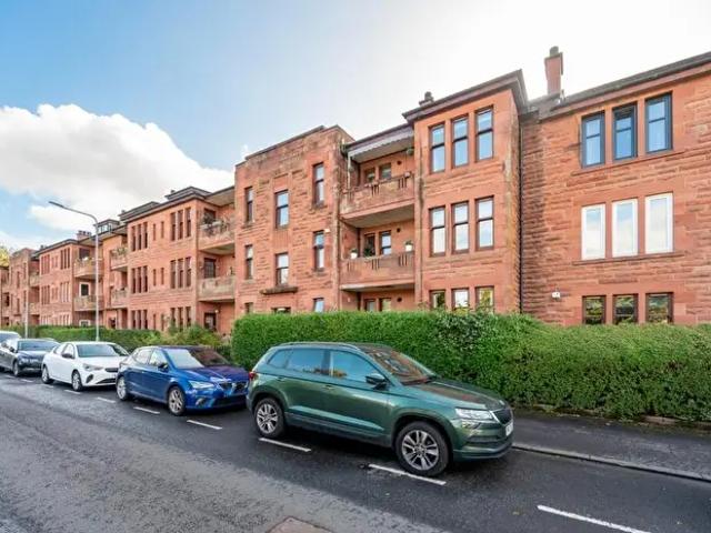 Apartment for rent in New Cathcart, Glasgow