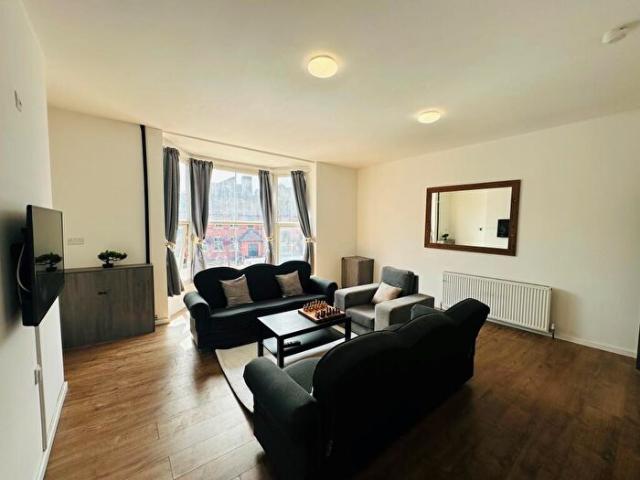Apartment for rent in Abbey Park, Barton In Fabis