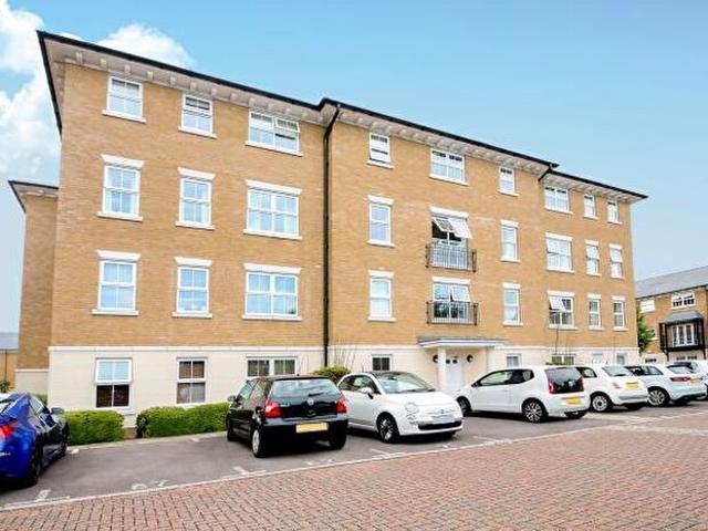 Apartment for rent in Cowley Marsh, The Slade