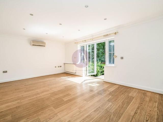 Apartment for rent in Hendon, Greater London