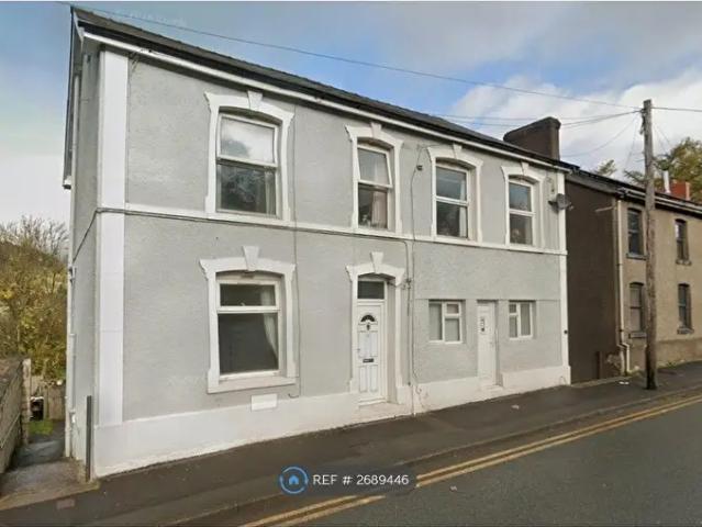 Apartment for rent in Maescar, Sennybridge