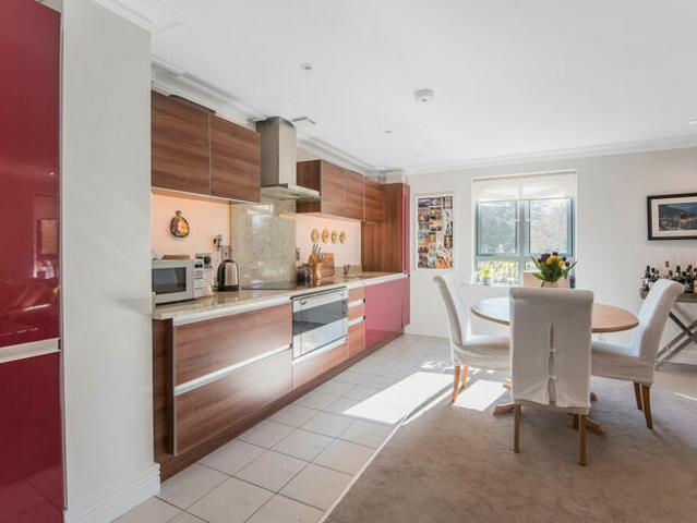 Apartment for rent in Osney, The Slade