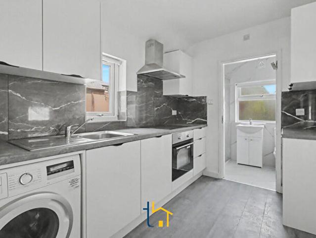 Apartment for rent in Bede Island, Old Wharf