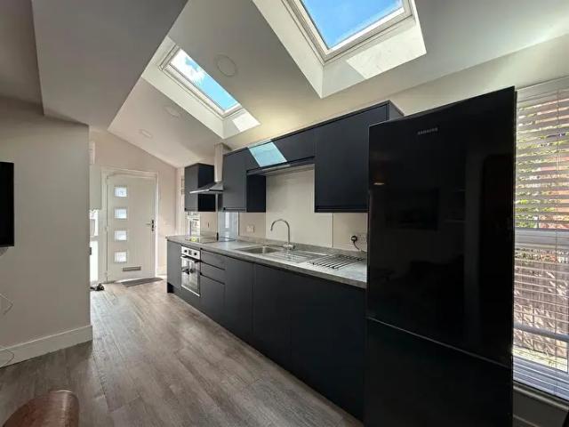 Apartment for rent in Abbey Park, Barton In Fabis