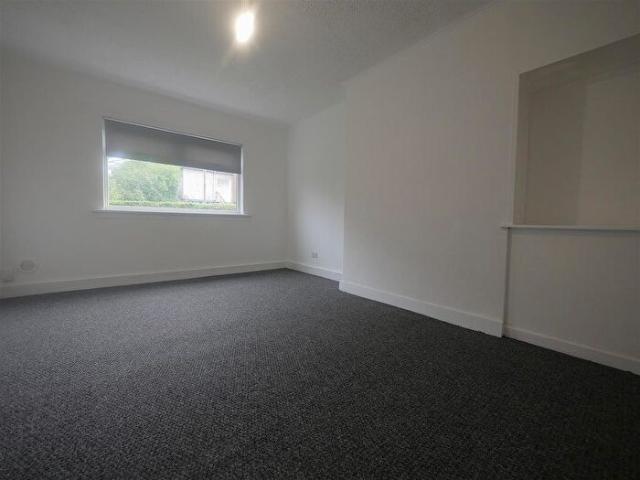 Apartment for rent in Barmulloch, Scotland