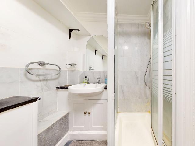 Apartment for rent in Westminster, Victoria