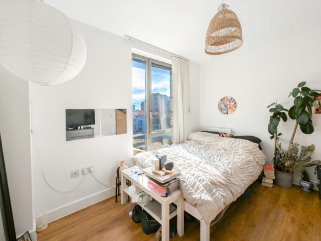 Apartment for rent in Bromley-by-Bow, Poplar Grove