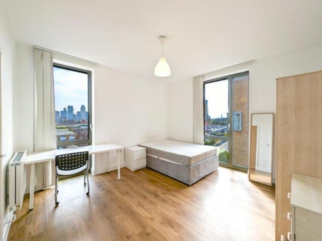 Apartment for rent in Bromley-by-Bow, Poplar Grove