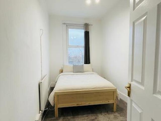 Apartment for rent in London Borough of Ealing, Greater London