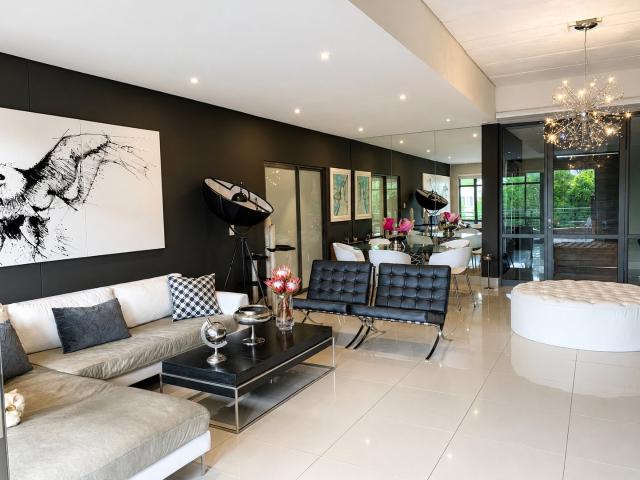 Apartment for rent in Craighall Park, Rosebank