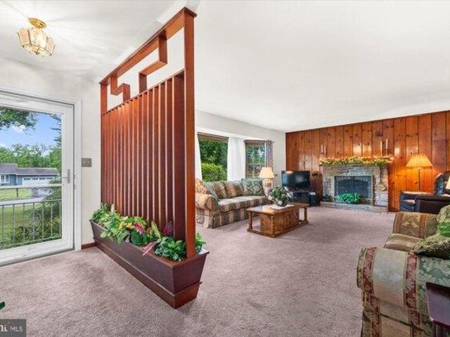 House for sale in Ringoes, New Jersey