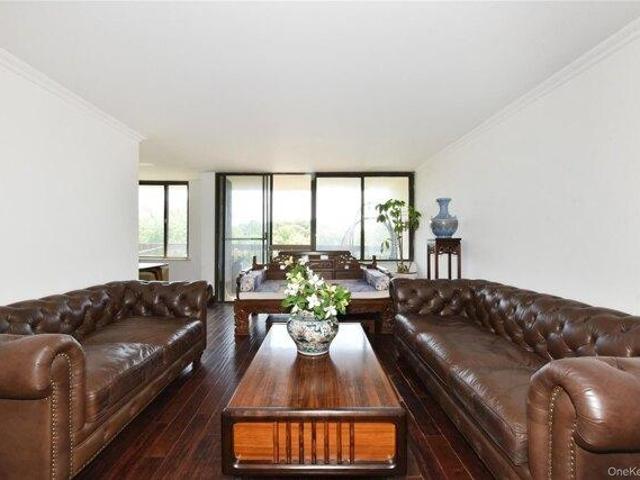Condo for sale in Queens, Arverne