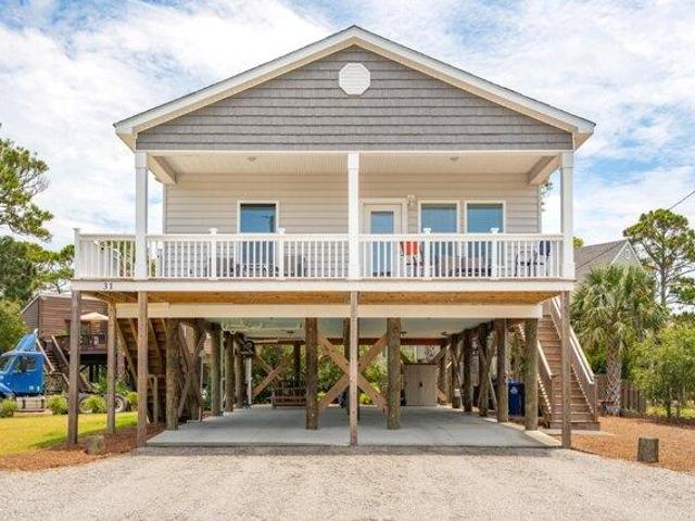 House for sale in Folly Beach, South Carolina
