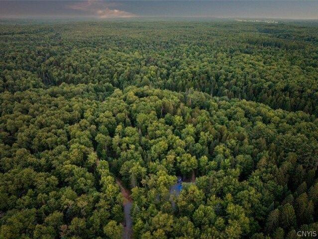 House for sale in Oneida, New York