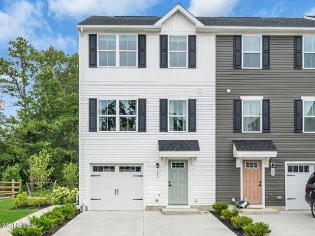 House for sale in Lanoka Harbor, New Jersey