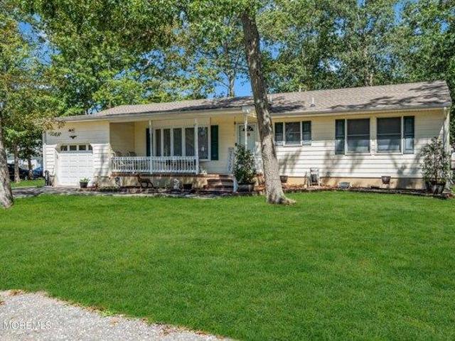 House for sale in Lanoka Harbor, New Jersey