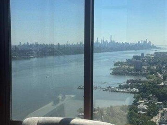 Condo for sale in Fort Lee, Bergen County