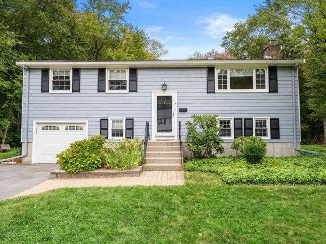 House for sale in Framingham, Middlesex County