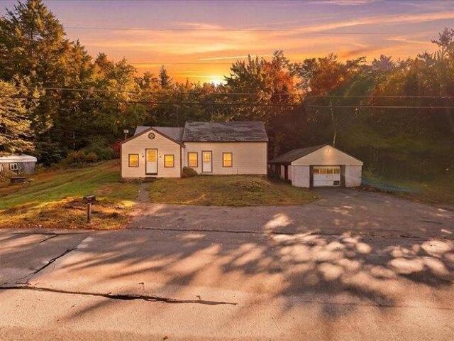 House for sale in Francestown, Hillsborough County