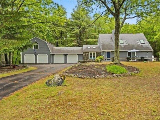 House for sale in Franklin, Massachusetts