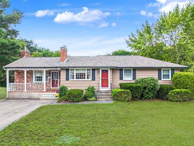 House for sale in Franklin, Massachusetts