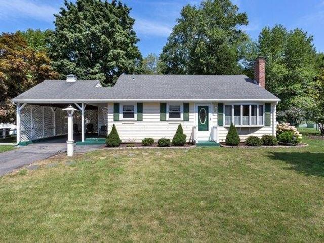House for sale in Franklin, Massachusetts