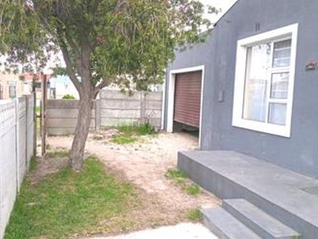 House for sale in Cape Town, Western Cape