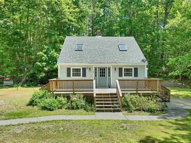 House for sale in New Hampshire