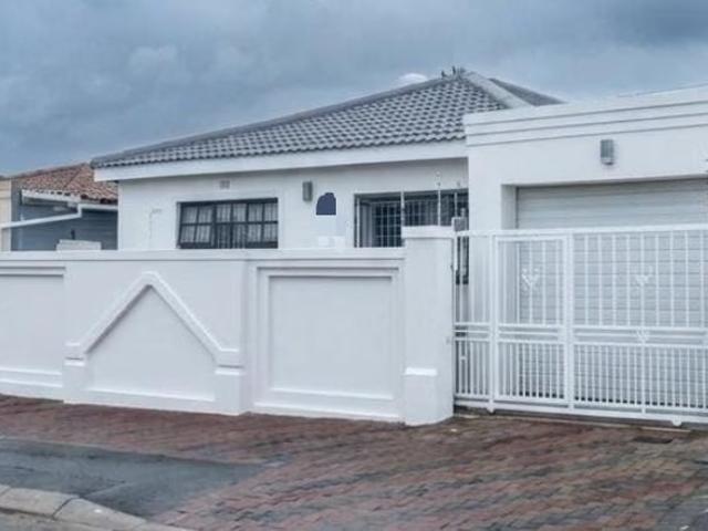 Property for sale in Khayelitsha, Western Cape