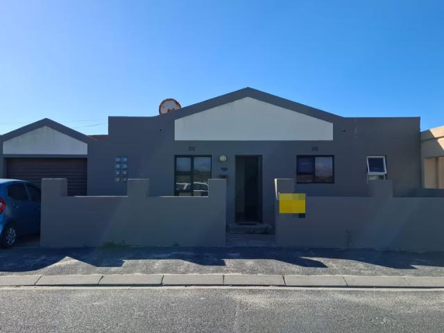 Property for sale in West Coast, Lutzville