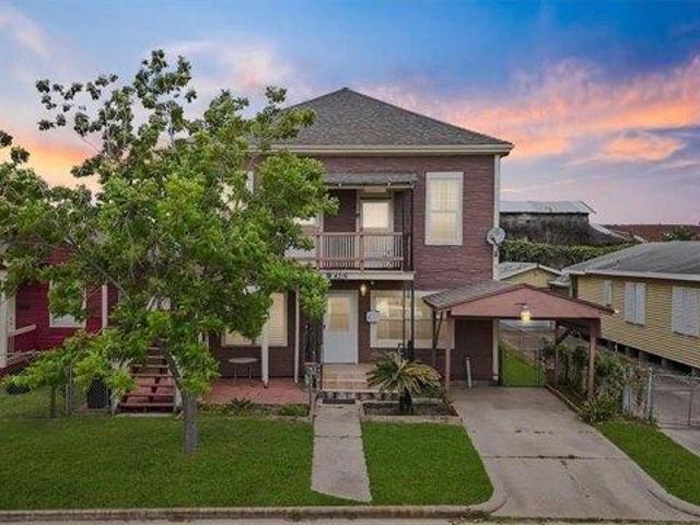 House for sale in Galveston, Texas