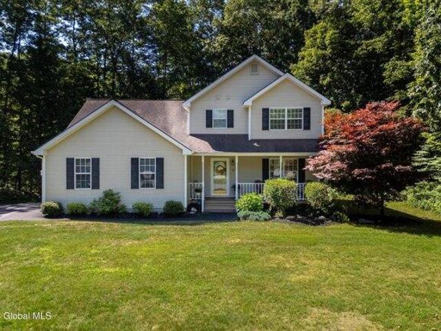 House for sale in Gansevoort