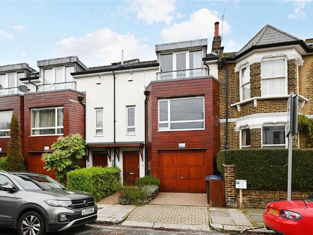 Park Home for sale in Colney Hatch, Greater London