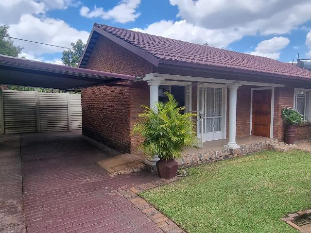 Apartment for rent in Bendor Park, Polokwane Local Municipality