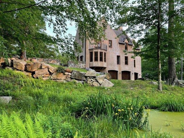 House for sale in Garrison, New York