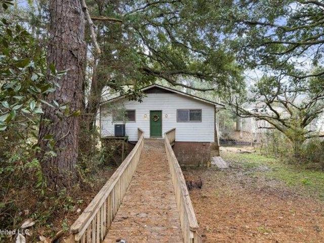 House for sale in Gautier, Mississippi