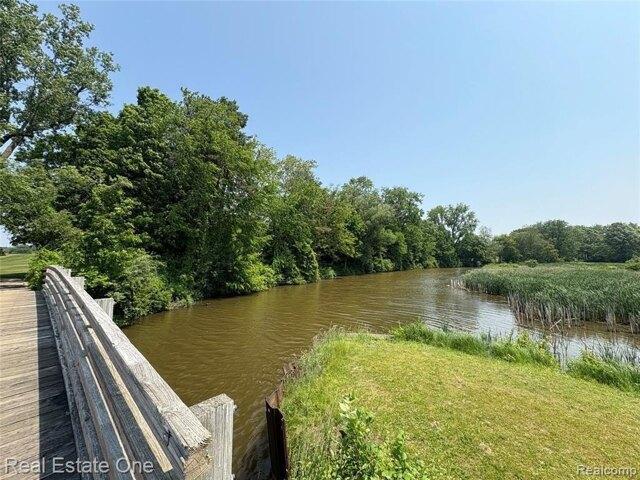 House for sale in Genesee