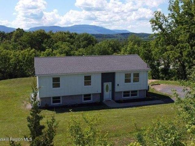 House for sale in New York