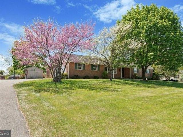 House for sale in Gilbertsville