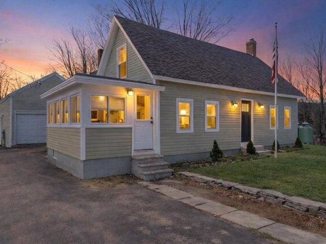 House for sale in New Hampshire