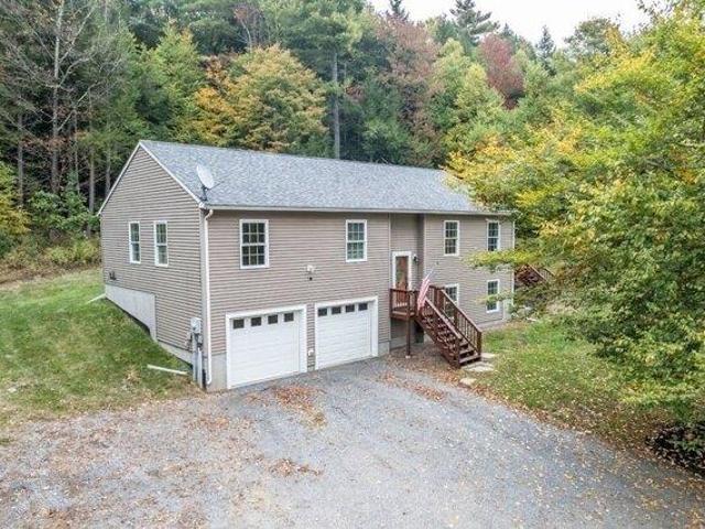 House for sale in Lower Village, Gilsum